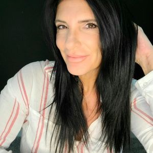 Meet your Posher, Renee